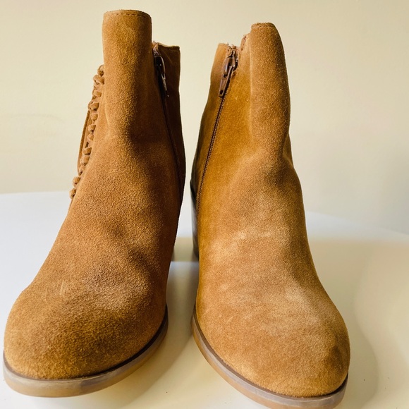 Kenneth Cole Reaction Brown Suede Fringe Booties - Picture 5 of 6